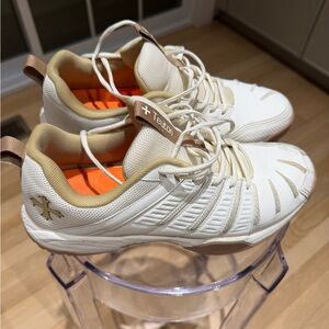 Teuton Cream Athletic Sneakers with Orange Insole
